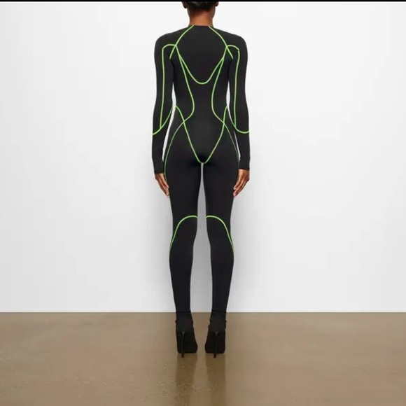 Moto contour mesh catsuit - Picture 2 of 2